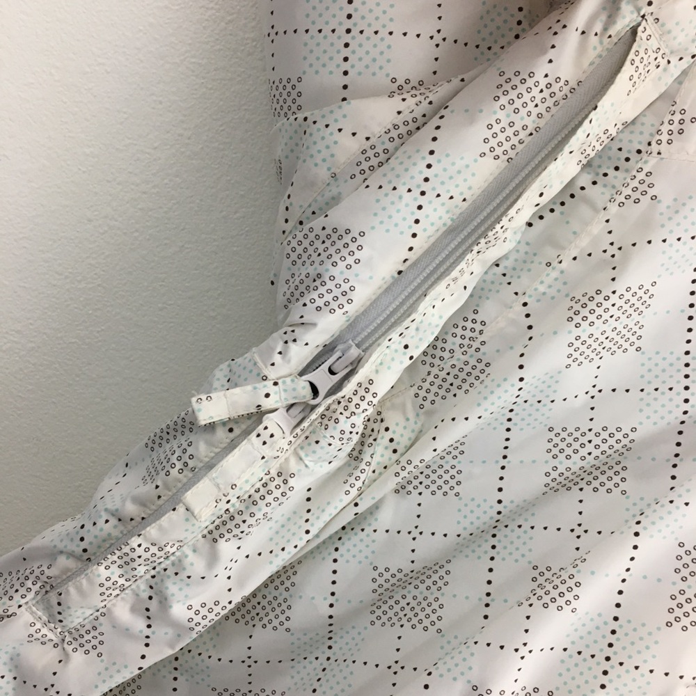 Pulse | Winter Jacket - Picture 9 of 16